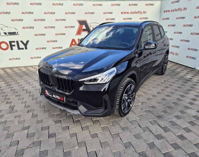 BMW X1 sDrive18d automatik, Shadowline, Kamera, Led, Navi, PDV, 19"