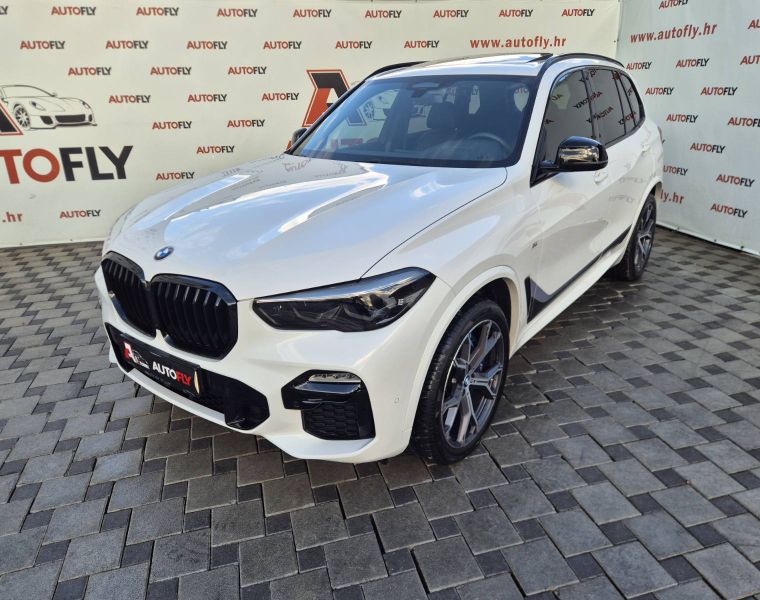 BMW X5 xDrive30d M-paket, Shadow, Swarovski, ACC, H/K, KeylessGO, 21"