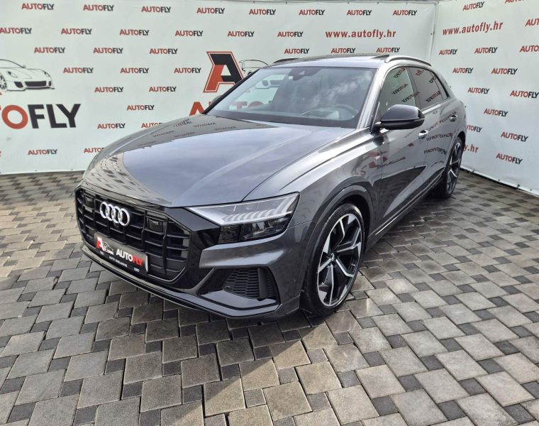 Audi Q8 50 TDI Quattro 3x S-Line, Black edition, Pano, 360 3D kam