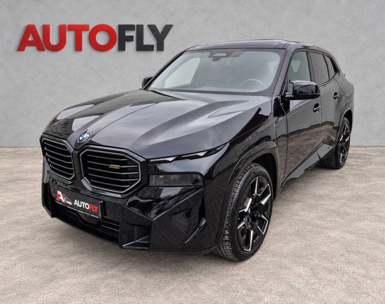 BMW XM 4.4 V8, Carbon, 360kam, B&W 3D, Iconic Grill, ACC, Kuka, 23"