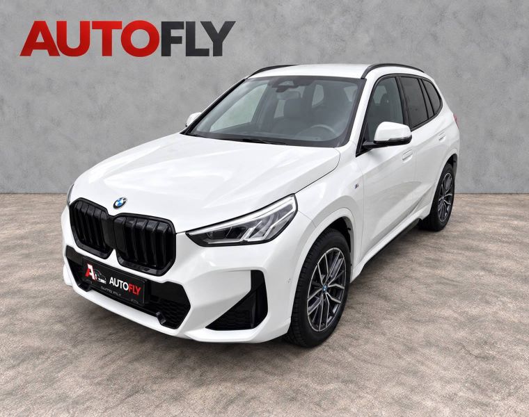 BMW X1 sDrive18d M-paket, Shadow, HR auto, Kamera, Navi, Tempomat, 18"