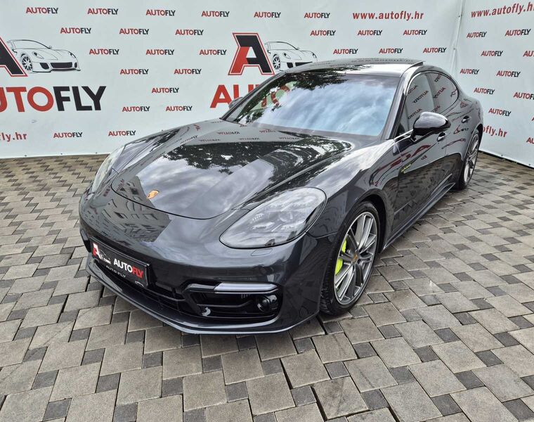 Porsche Panamera Turbo S E-Hybrid 680ks, Chrono, ACC, u PDV-u, HR auto