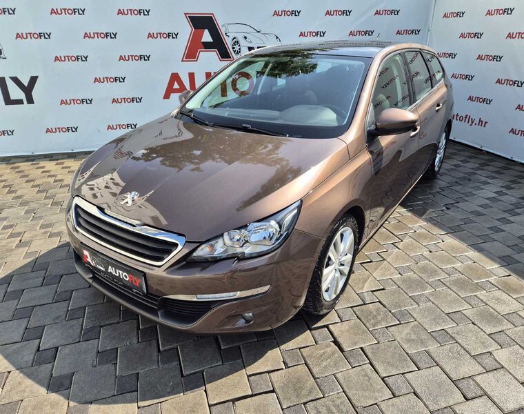 Peugeot 308 SW 2.0 HDi, Tempomat, Navigacija, Stakleni krov, Kuka