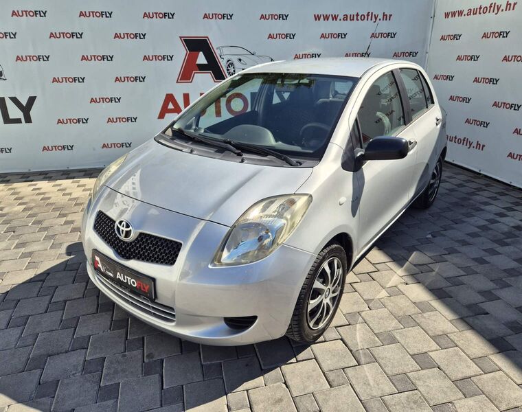 Toyota Yaris 1.4 D-4D Terra+, HR auto, Klima, Registriran, Radio/CD