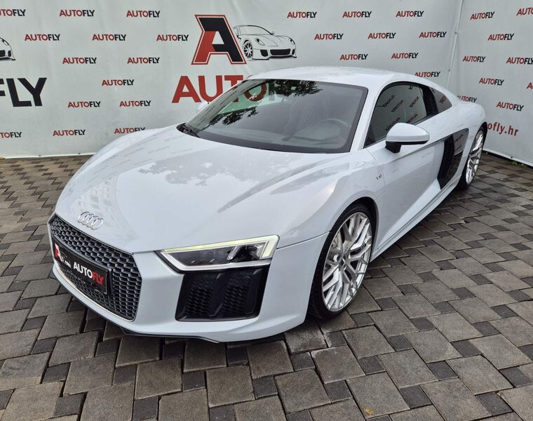 Audi R8 5.2 V10 Quattro, Virtual Cockpit, Kamera, B&O, u PDV-u, 20"