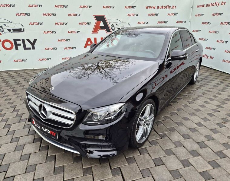 Mercedes-Benz E-klasa 220d AMG, Burmester, 360kam, Widescreen, 19"