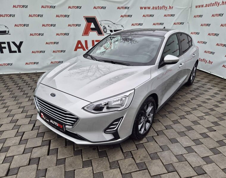 Ford Focus 1.0 EcoBoost Trend, Tempomat, Zvjezdano nebo, 17"alu