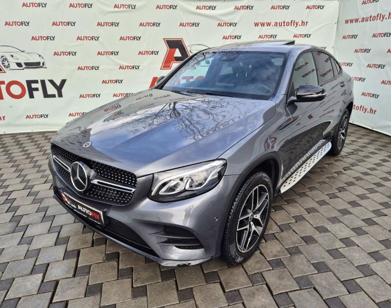 Mercedes-Benz GLC Coupe 350e AMG 4MATIC, Pano, Distronic, Kamera, 19"