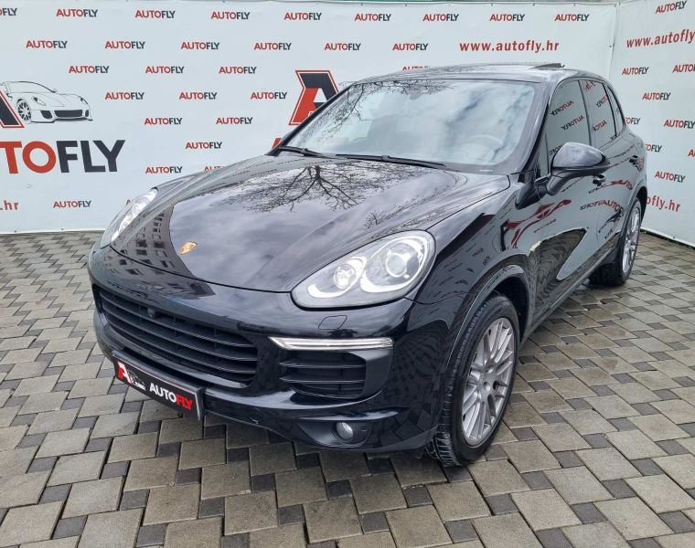 Porsche Cayenne S E-Hybrid Facelift, Panorama, Bose, Matrix, u PDV-u