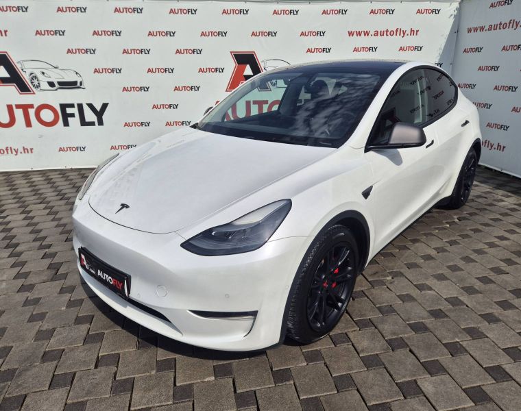 Tesla Model Y Dual Motor AWD, Autopilot, Stakleni krov, Carbon, 19"