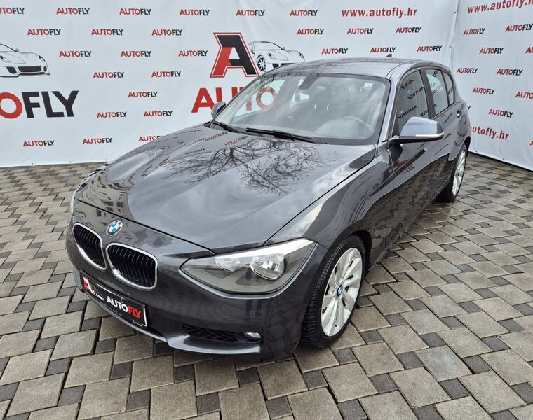 BMW serija 1 114i, registriran, 17"