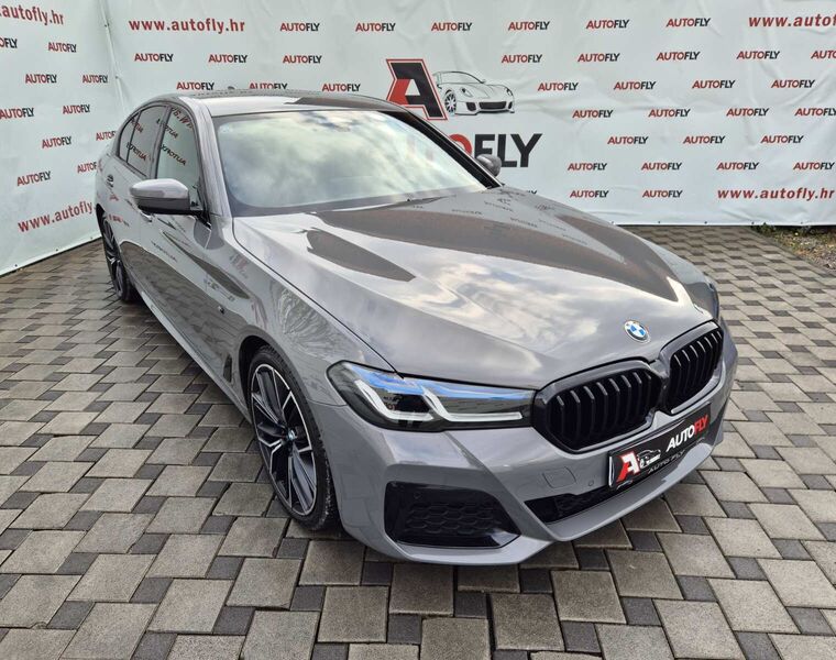 BMW serija 5 545e xDrive LCI M-paket, Shadow, B&W 3D, 360Kam, ACC, 20"