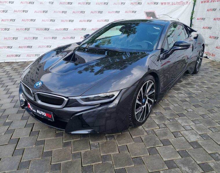 BMW i8, 360 kam, Head UP, Virtual, Harman/Kardon, Navi, Koža, 20"