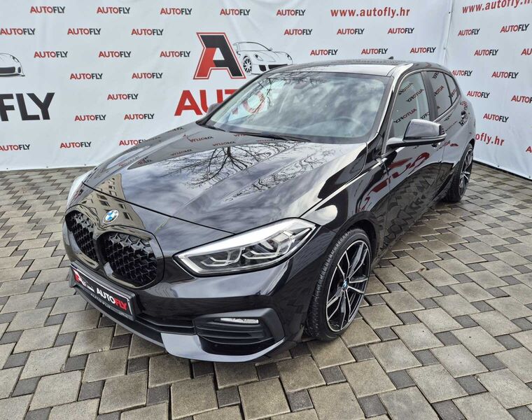 BMW serija 1 118d Sportl Line, Shadowline, Led, Kamera, u PDV-u, 18"