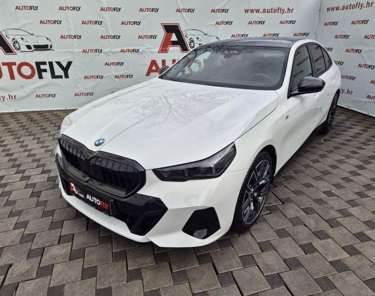 BMW serija 5 520d xDrive M-paket, Laser, HeadUP, H/K, 360kam, 20"