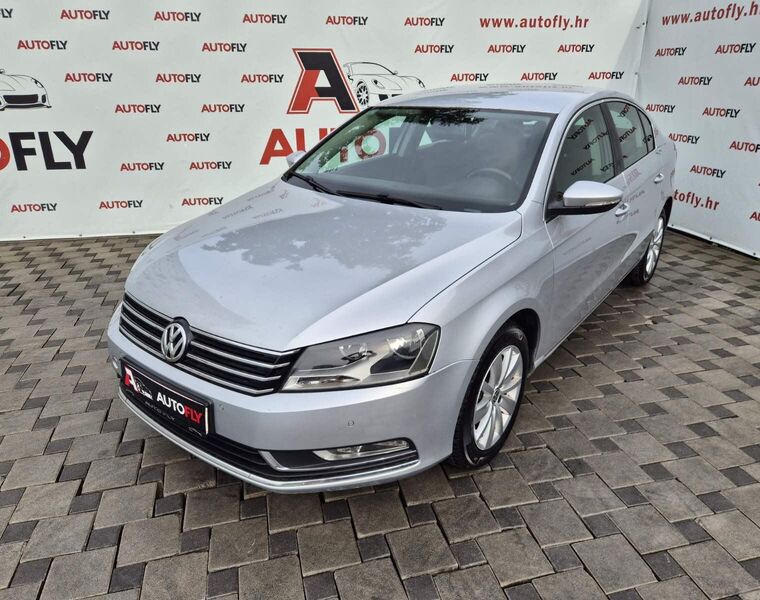 VW Passat 1.6 TDI BMT DSG, Tempomat, Navigacija, MF volan, PDC, 16"alu